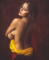 Pakistani Escort In Abu Dhabi +971589211300